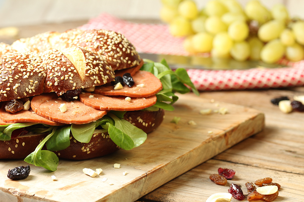 Veganer Salami Aufschnitt